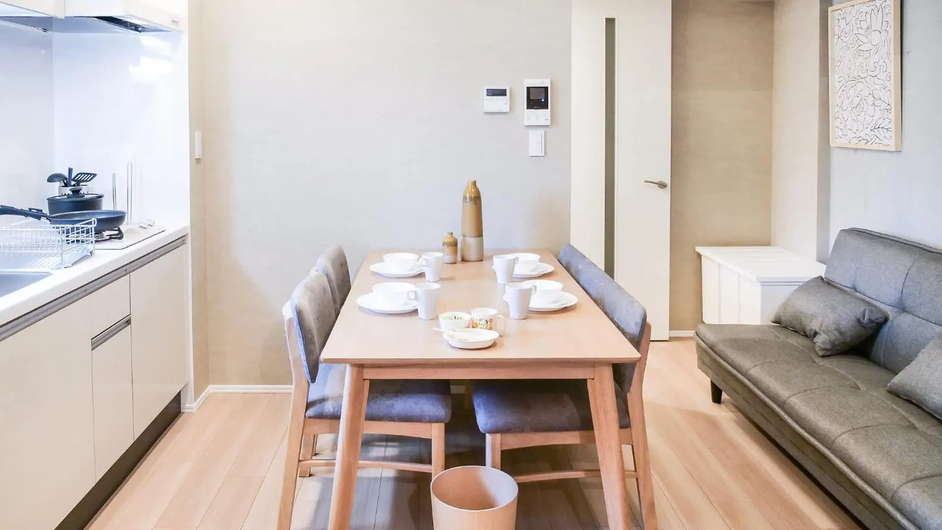 Apartment Triphome Asakusa Alpha 2 Bedrooms Tokyo Japan