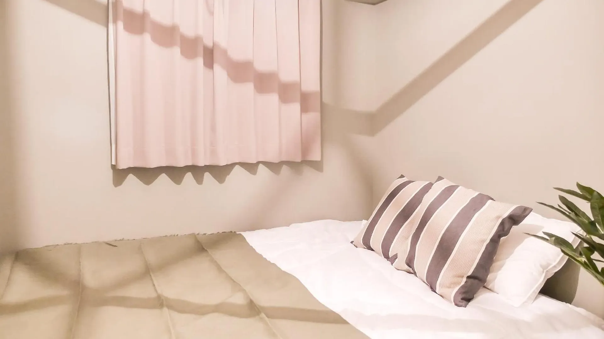 Triphome Asakusa Alpha 2 Bedrooms Tokyo Apartment